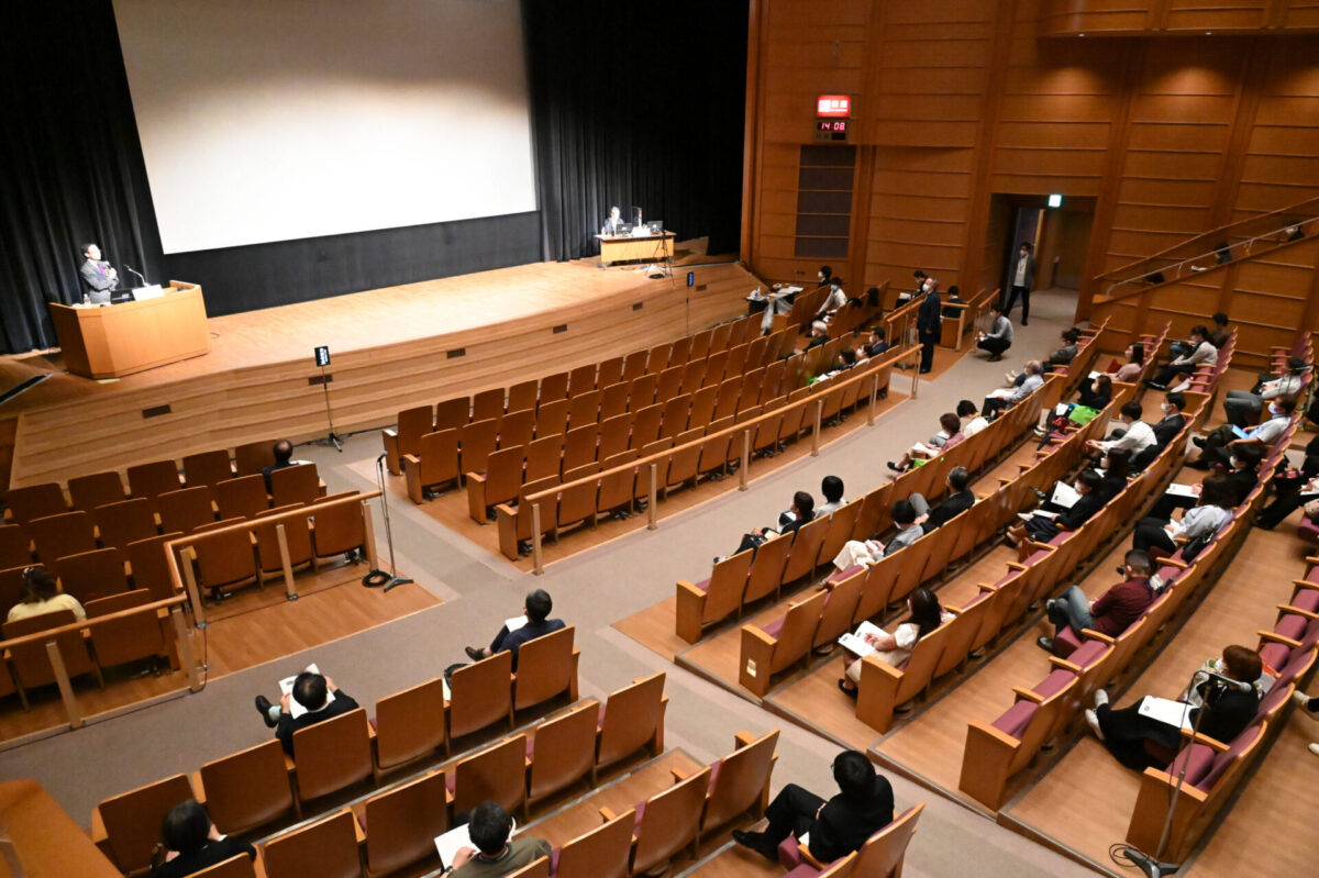 講演会